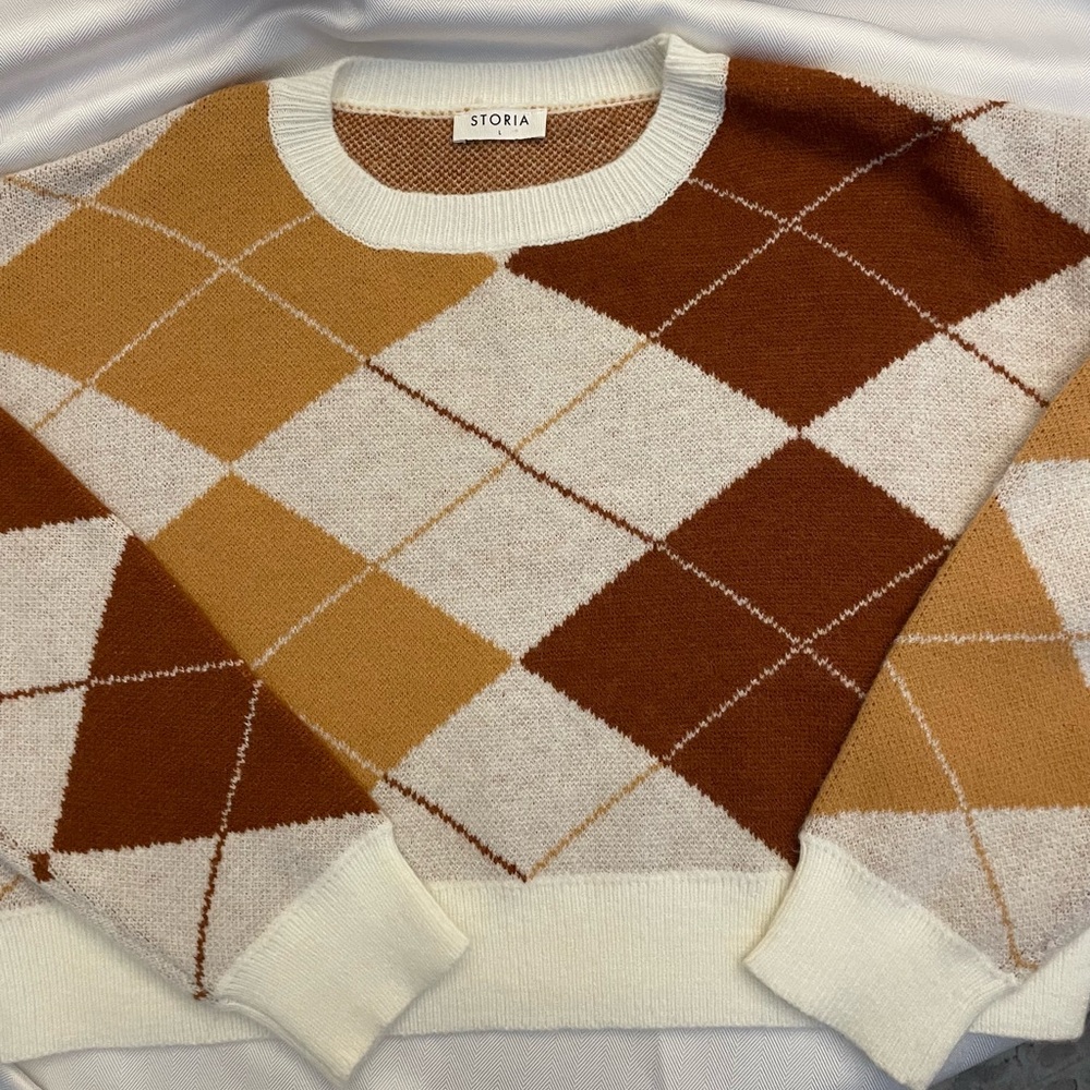 Storia Women's Argyle Sweater - Brown and Cream